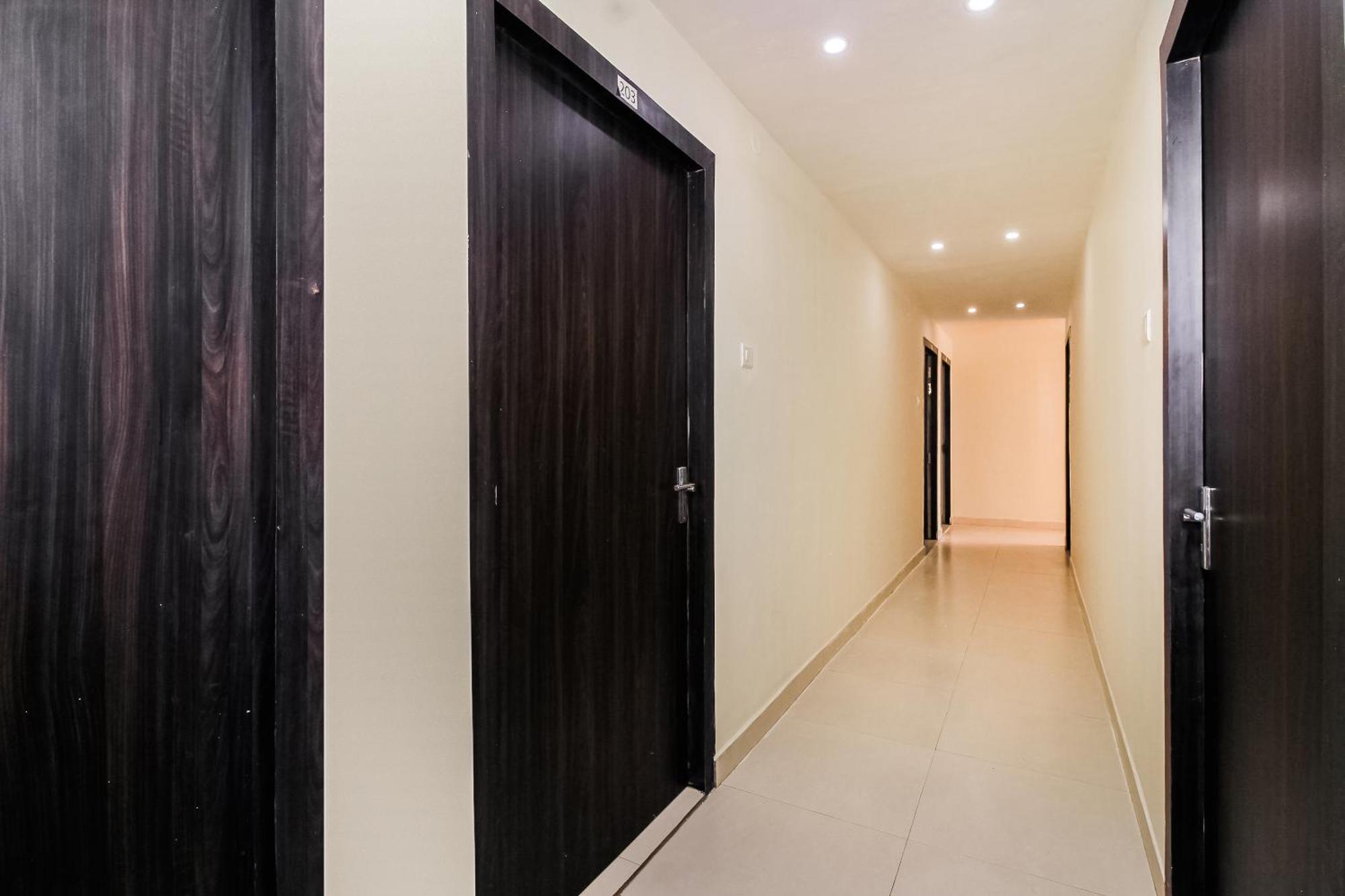 Hotel O New Hotel Mayur Baharampur Ngoại thất bức ảnh